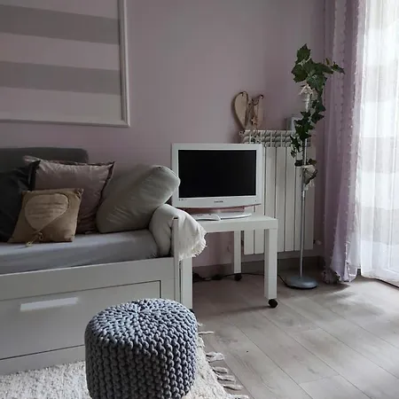 Apartment La Pineta - Delightful Small Near The Center L'Aquila